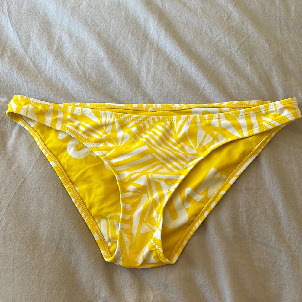 Volcom bathing suit bottoms